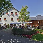 Klostergasthof Maria Eck בית הארחה